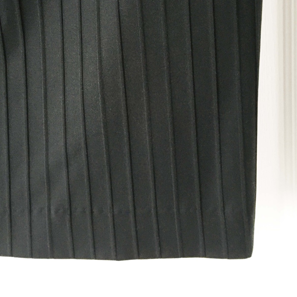 ARMANI COLLEZIONI Black Pinstripe Pencil Skirt - Picture 2 of 9